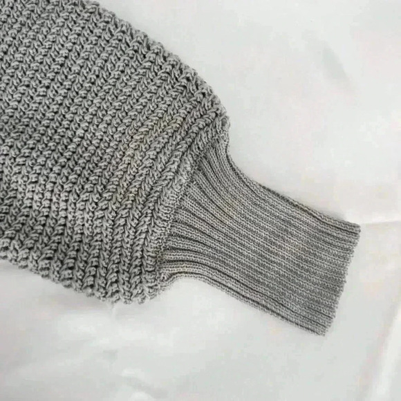 Grey Casual Women's High Low Hem Mock Neck Sweater - Picture 6 of 7